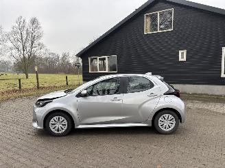 Toyota Yaris AUTOMAAT 1.5  HYBRIDE CLIMA CAMERA B.J 07-2022 picture 5