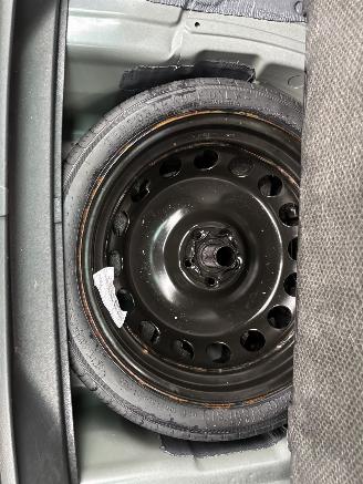 Seat Arona TSI 110 PK STYLE NAVI CLIMA LED PDC PARK ASS VIRT DASH B.J 2024 picture 25