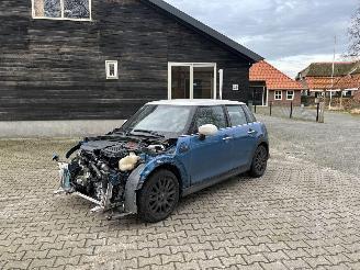 Mini Cooper AUTOMAAT 1.5 SPORT NAVI LEER CLIMA CAMERA B.J 07-2021 FULL OPTIONS picture 1