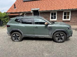 Dacia Duster HYBRIDE 1.6 AUTOMAAT NAVI CLIMA CAMERA VIRT DASH B.J 12-2024 picture 5