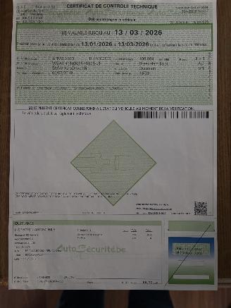 BMW X2 SDRIVE18 SPORT LEER NAVI CLIMA PDC LED B.J 07-2019 SCHROEFSCHADE picture 20