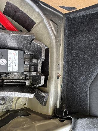 Skoda Scala 1.5 AUTOMAAT PANO 150 PK MONTE CARLO NAVI CLIMA LED B.J 12-2022 picture 20