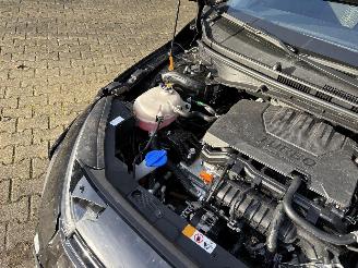 Hyundai Bayon AUTOMAAT BLACK EDITION T-GDI 100 PK NAVI AIRCO CAMERA LED B.J 11-2025 picture 15