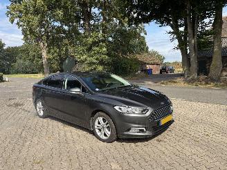 Ford Mondeo 1.5 AUTOMAAT NAVI CLIMA LED TREKHAAK B.J 2018 MOTORSCHADE MOTOR LOOPT picture 3