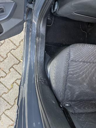 Volkswagen Golf 8 TSI 110 PK EDITION NAVI CLIMA CAMERA LED PDC B.J 2023 PLAATSCHADE picture 16