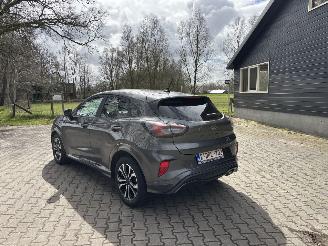 Damaged car Ford Sierra ST LINE NAVI CLIMA CRUISE STOELVERW B.J 2021 LICHTE SCHADE 2021/2