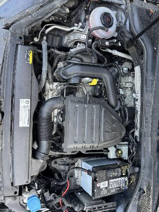 Volkswagen Golf VARIANT UNITED TSI 110 PK NAVI CLIMA CAMERA PDC PARK ASS B.J 2020 picture 14