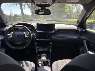 Peugeot 2008 1.2 AUTOMAAT 130 PK NAVI CLIMA CAMERA LED B.J 2024 picture 10