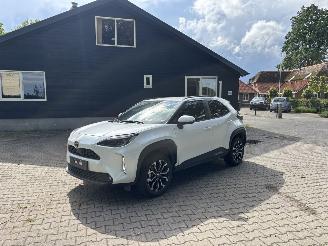 Avarii autoturisme Toyota Yaris Cross HYBRIDE 1.5 EDITION AUTOMAAT NAVI CLIMA CAMERA B.J 06-2024 2024/6