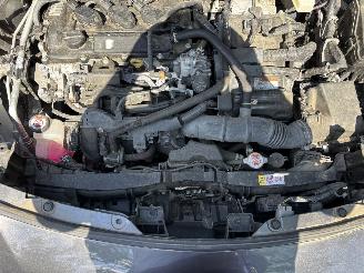 Toyota Yaris Cross HYBRIDE 1.5 AUTOMAAT NAVI CLIMA CAMERA PDC B.J 06-2023 picture 24
