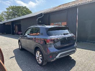 Auto incidentate Volkswagen T-Cross TSI 116 PK AUTOMAAT NAVI CLIMA CAMERA LED B.J 06-2024 FACELIFT 2024/6