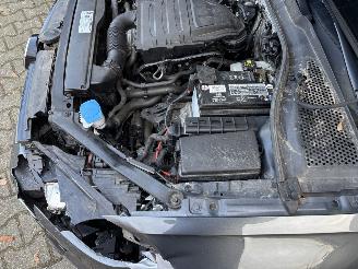 Volkswagen Golf VARIANT UNITED TSI 110 PK NAVI CLIMA CAMERA PDC PARK ASS B.J 2020 picture 18
