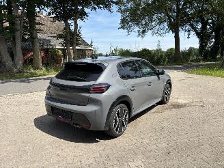 Avarii autoturisme Peugeot 208 GT HYBRIDE 136 PK PANO AUTOMAAT NAVI CLIMA CAMERA LED B.J 2025 2025/7
