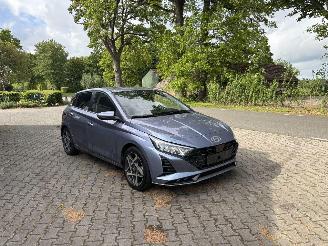 Unfallwagen Hyundai  AUTOMAAT PREMIUM SPORT BOSE NAVI CLIMA CAMERA LED B.J 12-2024 2025/12