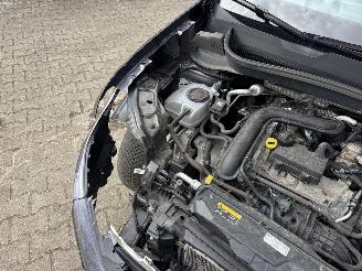 Volkswagen T-Cross TSI 110 PK STYLE NAVI CLIMA CAMERA VIRT DASH B.J 09-2022 PLAATSCHADE picture 15