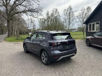 Volkswagen T-Cross TSI 110 PK STYLE NAVI CLIMA CAMERA VIRT DASH B.J 09-2022 PLAATSCHADE picture 4