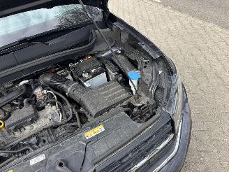 Volkswagen T-Cross TSI 110 PK STYLE NAVI CLIMA CAMERA VIRT DASH B.J 09-2022 PLAATSCHADE picture 15