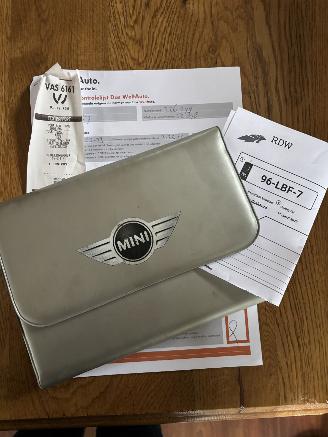 Mini One 1.6 Pano Airco Elec pakket Lmv B.J 2003 2 eigenaar geen schade picture 12