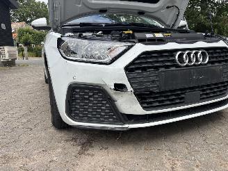 Audi A1 TFSI 95 PK VIRT DASH AIRCO PDC B.J 2023 LICHTE SCHROEFSCHADE picture 17