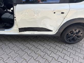 Dacia Jogger EXTREEM 110 PK NAVI CLIMA CAMERA 5 P B.J 06-2024 picture 16