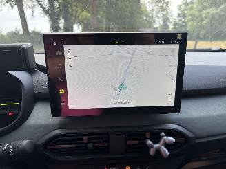 Dacia Jogger HYBRIDE AUTOMAAT 7 PERS EXTREEM NAVI CLIMA CAMERA CRUISE LED B.J 04-2026 picture 16