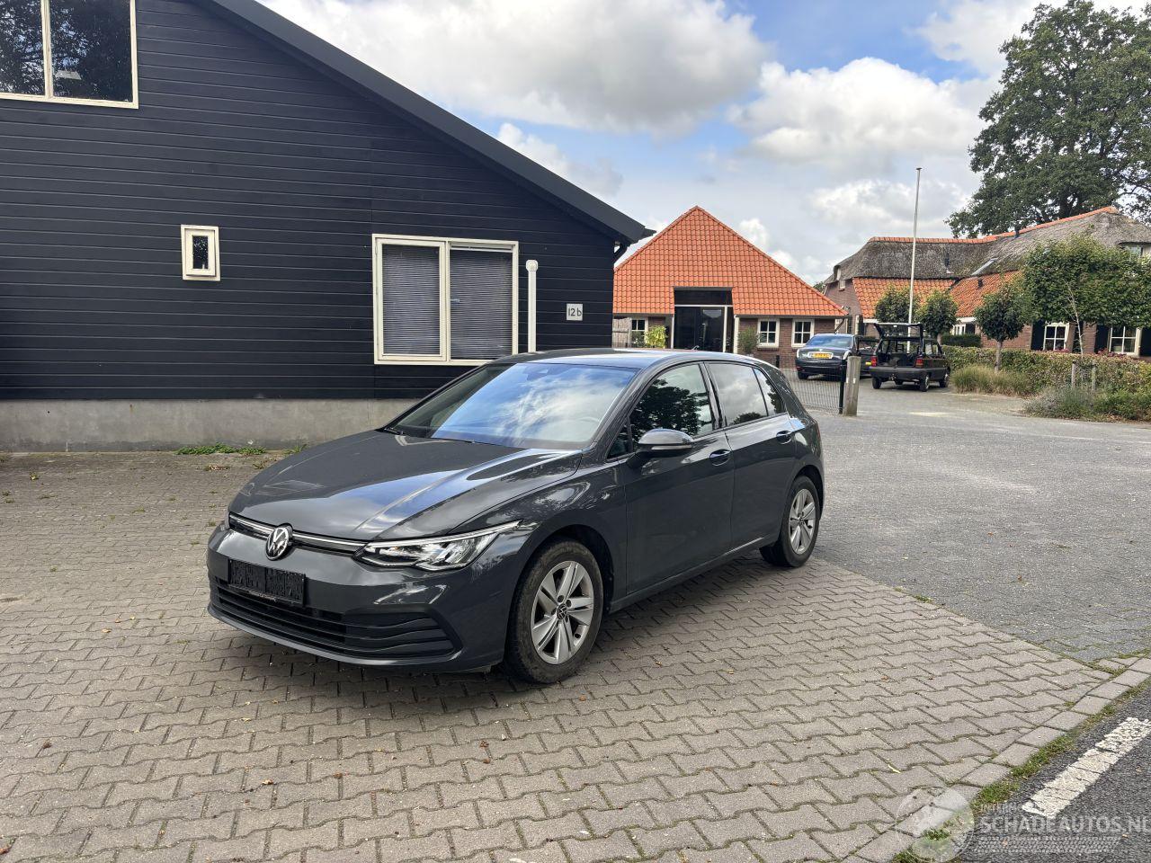 Volkswagen Golf 8 TSI NAVI CLIMA VIRT DASH LED B.J 2020