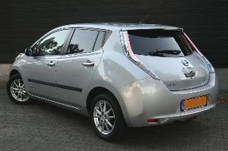 Nissan Leaf  picture 2