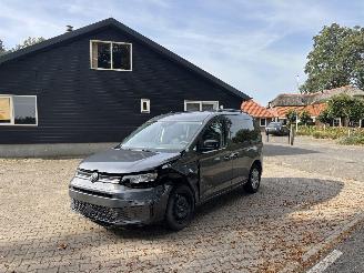 Volkswagen Caddy 1.5 GEEL KENTEKEN 116 PK CLIMA CAMERA TREKHAAK B.J 05-2025 picture 3