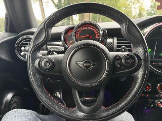 Mini Cooper S AUTOMAAT JOHN WORKS NAVI CLIMA SPORT B.J 2019 picture 16