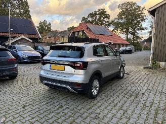 uszkodzony samochody osobowe Volkswagen T-Cross TSI Navi Clima Cruise B.J 2021 2021/4