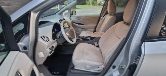 Nissan Leaf AUTOMAAT FULL ELECTRIC Navi Clima Camera lmv B.J 2012 NO DAMAGES picture 6