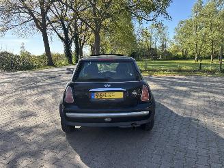 Mini One 1.6 EDITION 3-drs Panoramadak B.J 2002 picture 6