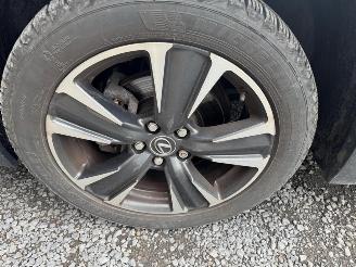 Lexus UX  picture 9