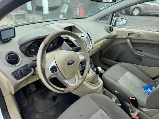 Ford Fiesta  picture 13