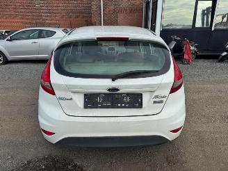 Ford Fiesta  picture 6
