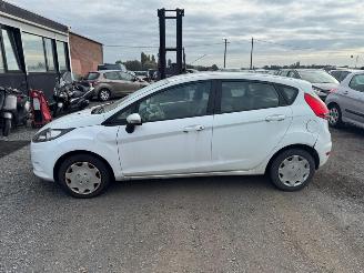 Ford Fiesta  picture 8