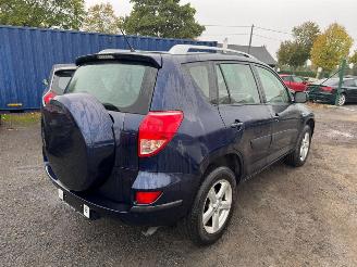 Toyota Rav-4  picture 5