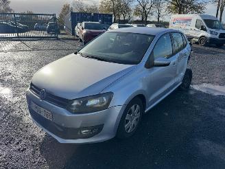 damaged passenger cars Volkswagen Polo  2013/2