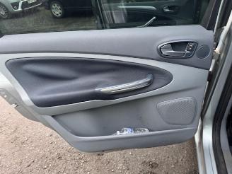 Ford S-Max  picture 26