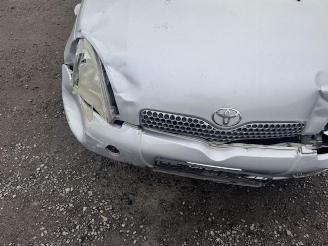 Toyota Yaris  picture 12