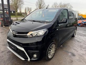 krockskadad bil auto Toyota ProAce  2021/6