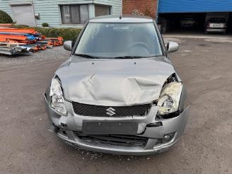 Suzuki Swift  picture 2