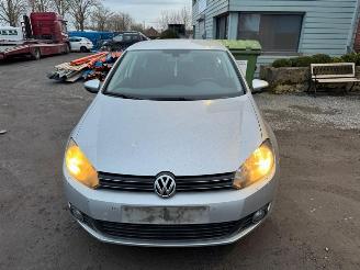 Coche accidentado Volkswagen Golf VI  TEAM 2010/8