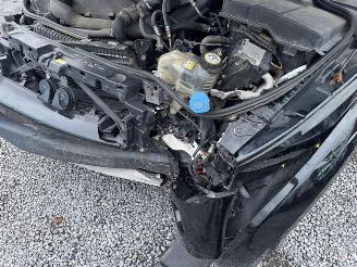 Land Rover Discovery 4 HSE picture 11