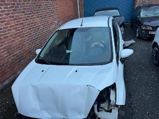 Ford Fiesta TREND picture 2