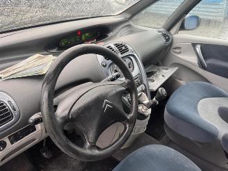 Citroën Xsara PICASSO picture 14