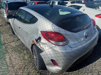 Hyundai Veloster  picture 6
