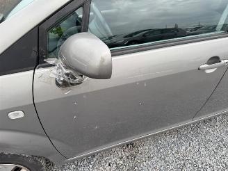 Toyota Corolla VERSO LINEA SOL picture 11