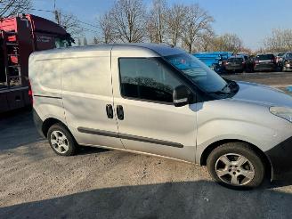 Opel Combo D picture 3