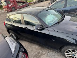 BMW 1-serie 118I picture 3